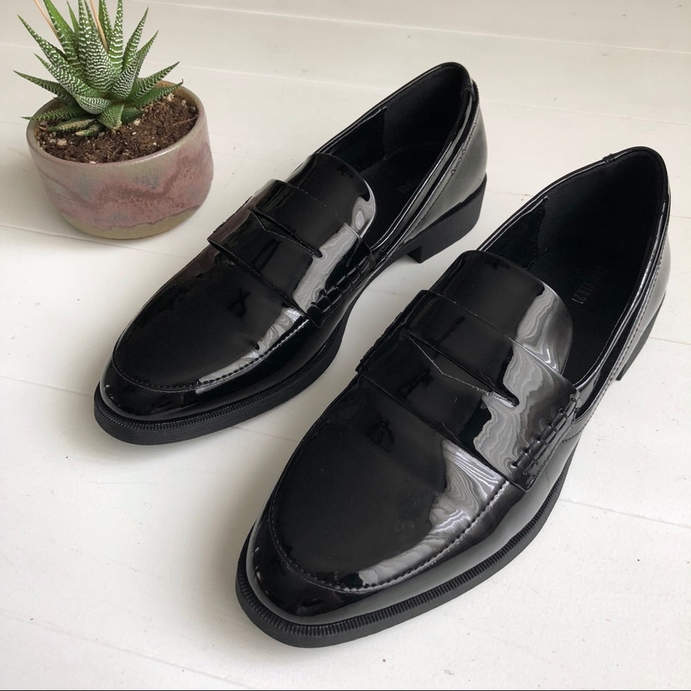 F21 Loafers